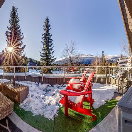 The Lookout Penthouse // A Luxe Suite In Whistler Exterior photo