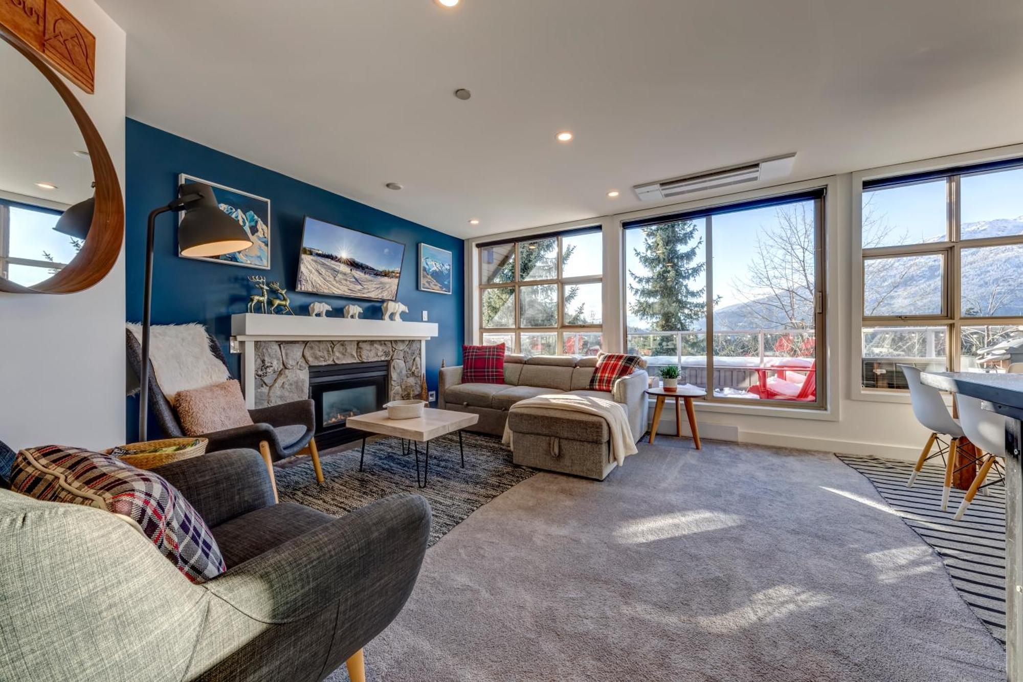 The Lookout Penthouse // A Luxe Suite In Whistler Exterior photo