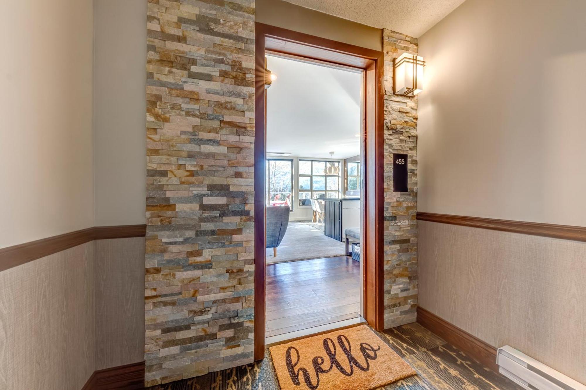 The Lookout Penthouse // A Luxe Suite In Whistler Exterior photo