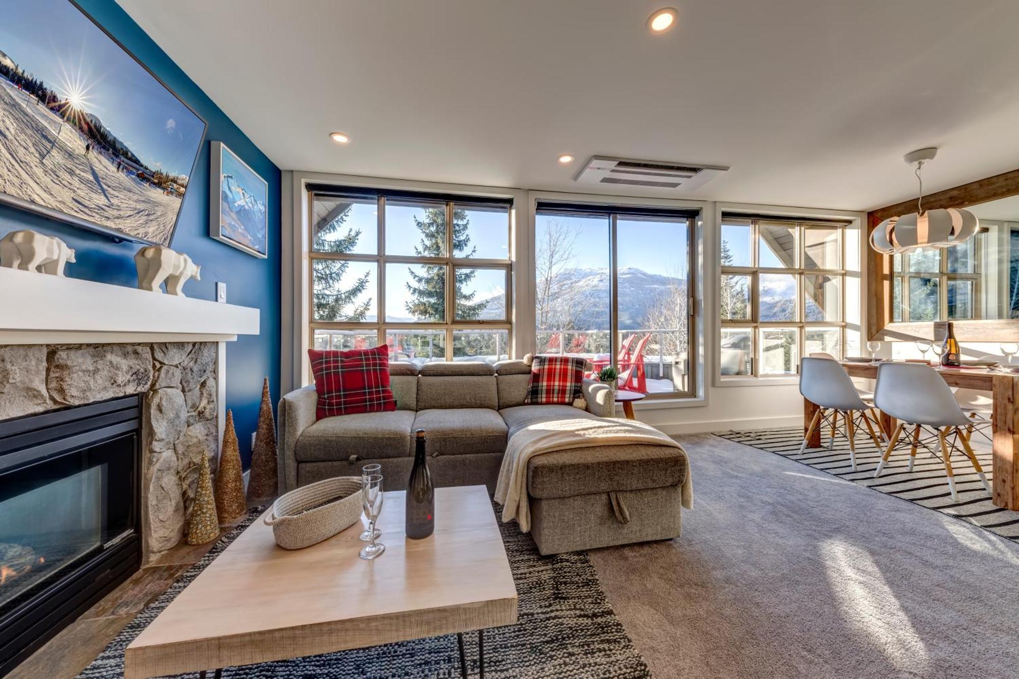 The Lookout Penthouse // A Luxe Suite In Whistler Exterior photo