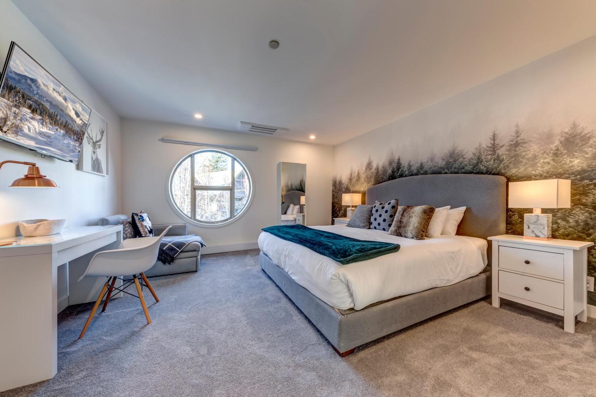 The Lookout Penthouse // A Luxe Suite In Whistler Exterior photo