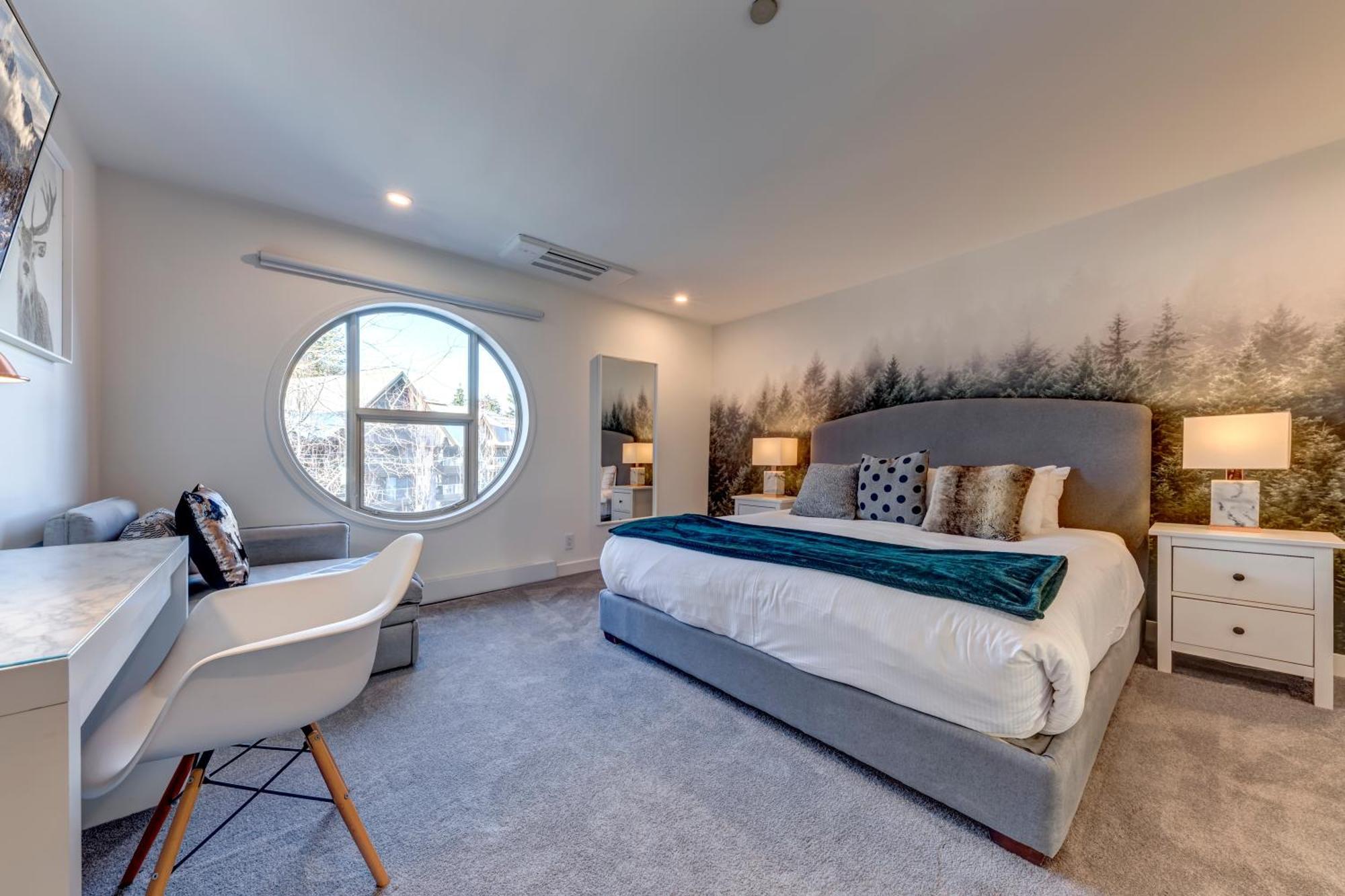 The Lookout Penthouse // A Luxe Suite In Whistler Exterior photo